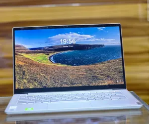 New Laptop Lenovo Yoga 910 16GB Intel Core I5 SSD 512GB