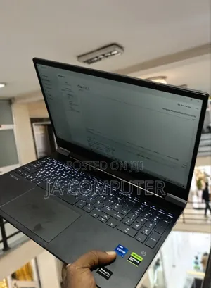 New Laptop HP Victus 16 16GB Intel Core I7 SSD 1T