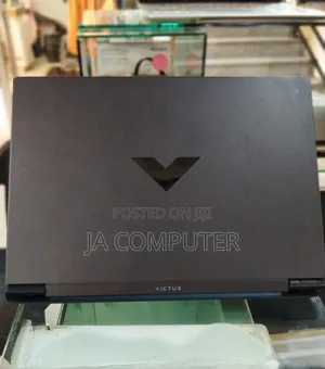 New Laptop HP Victus 16 16GB Intel Core I7 SSD 512GB