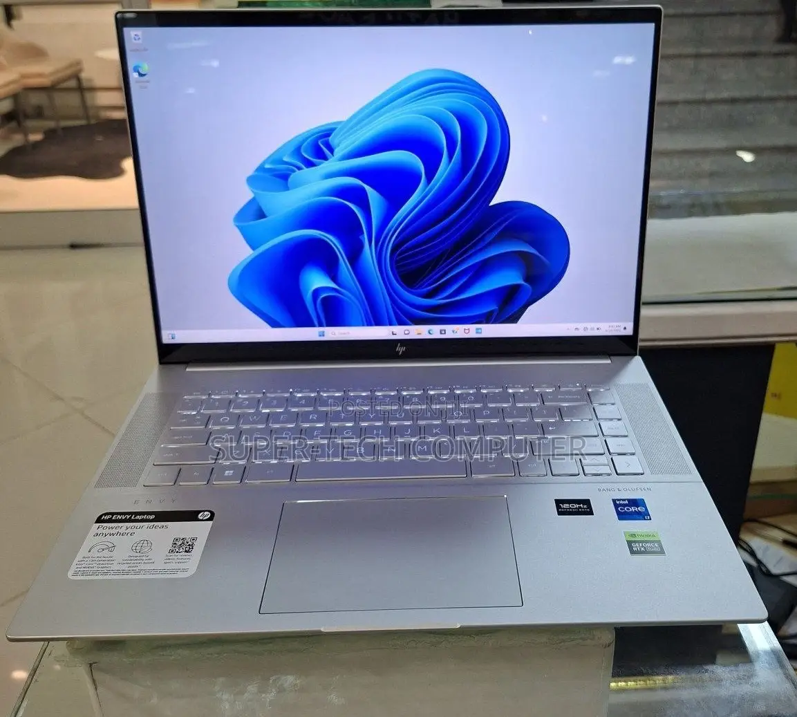 New Laptop HP Envy 16 Gaming 16-H1023dx 16GB Intel Core I7 SSD 1T