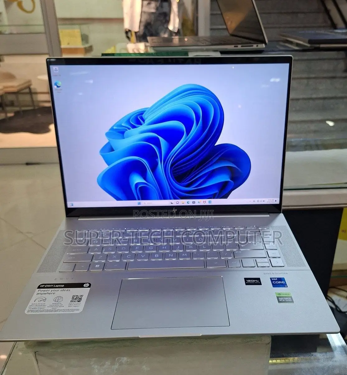 New Laptop HP Envy 16 Gaming 16-H1023dx 16GB Intel Core I7 SSD 1T