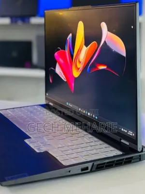 Photo - New Laptop Lenovo Legion 7 16GB AMD Ryzen 7 SSD 512GB