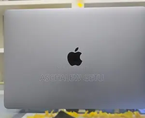 New Laptop Apple MacBook Pro 2020 8GB Apple M1 Pro SSD 256GB