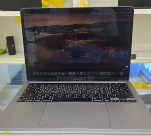 New Laptop Apple MacBook Pro 2020 8GB Apple M1 Pro SSD 256GB