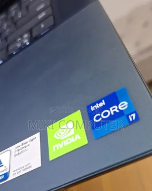 New Laptop Dell Inspiron 15 16GB Intel Core I7 SSD 1T