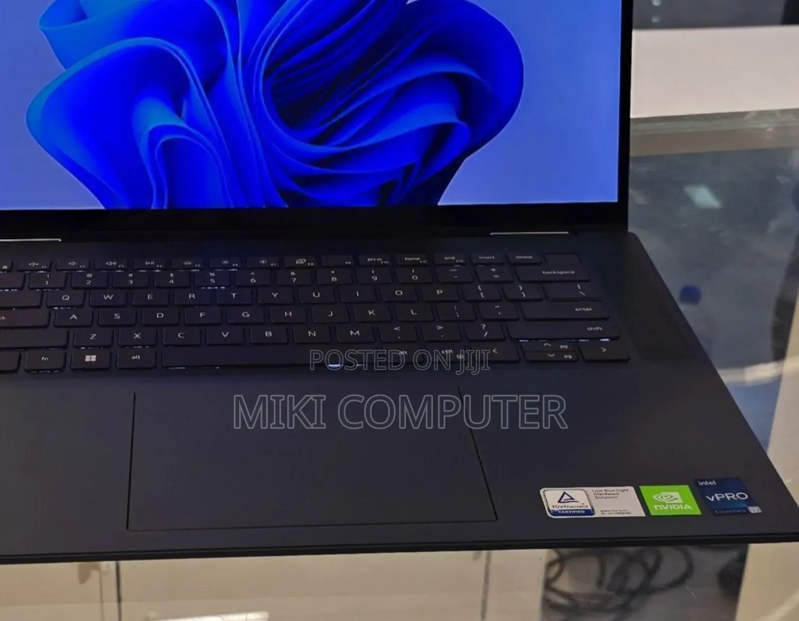 New Laptop Dell Inspiron 15 16GB Intel Core I7 SSD 1T