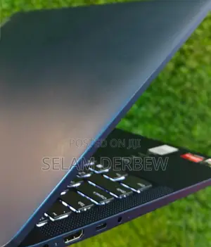 New Laptop Lenovo Flex 5 16GB AMD Ryzen 7 SSD 512GB