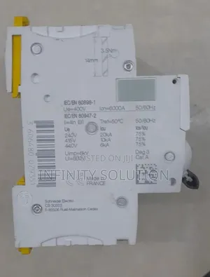 4p 63a Breaker Schnieder