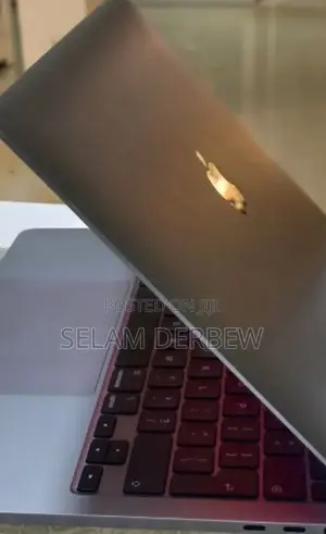 New Laptop Apple MacBook Pro 2020 16GB Intel Core I5 SSD 512GB