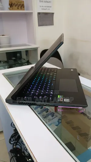 New Laptop Asus ROG Strix G15 16GB AMD Ryzen 9 SSD 1T