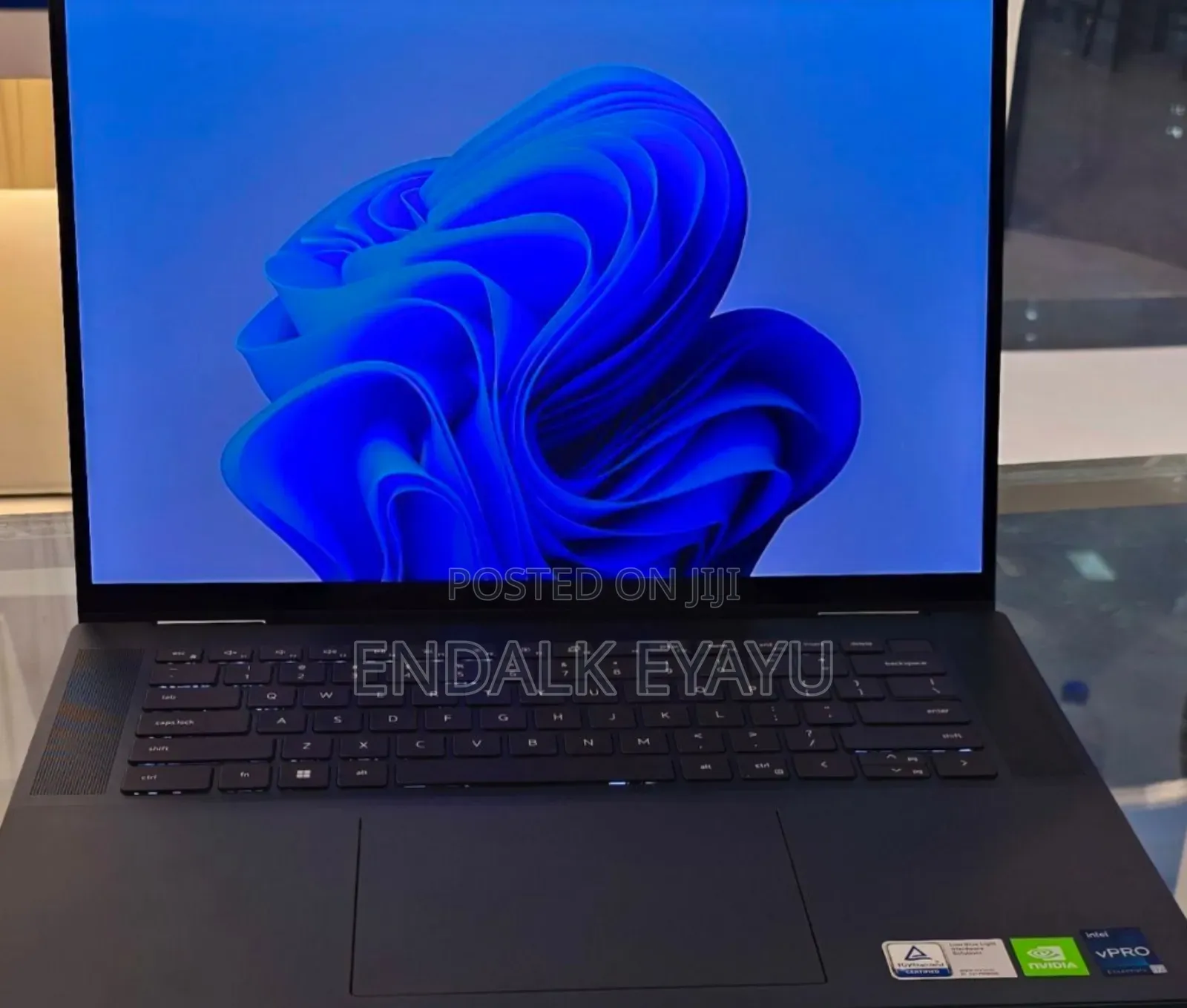 New Laptop Dell 16GB Intel Core I7 SSD 1T