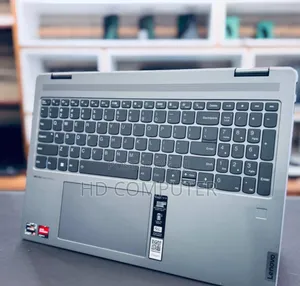 New Laptop Lenovo Yoga 7i 8GB AMD Ryzen 5 SSD 512GB