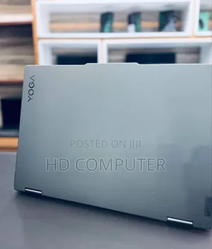 New Laptop Lenovo Yoga 7i 8GB AMD Ryzen 5 SSD 512GB