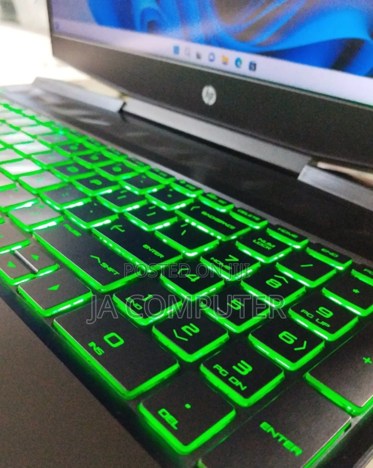 New Laptop HP Pavilion Power 15 16GB Intel Core I5 SSHD (Hybrid) 2T