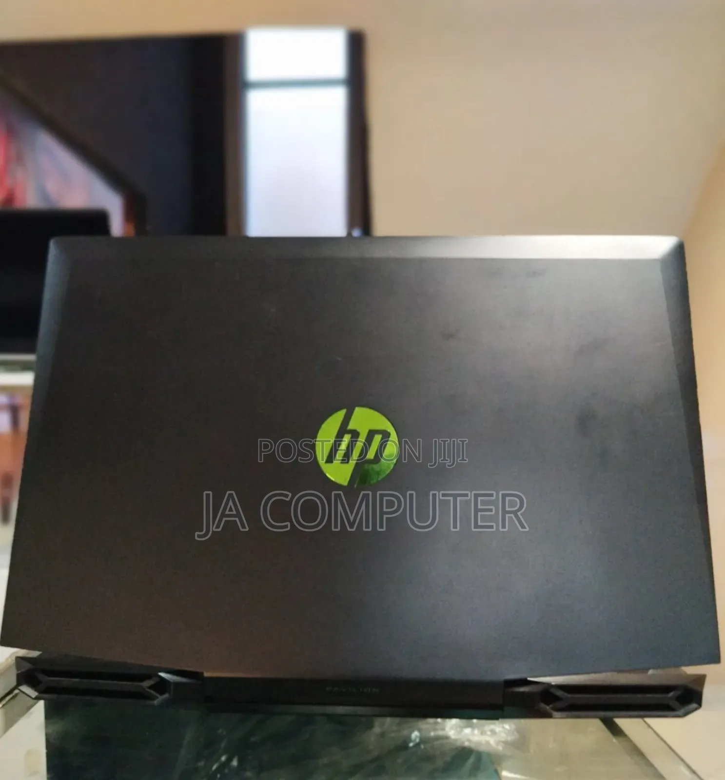 New Laptop HP Pavilion Power 15 16GB Intel Core I5 SSHD (Hybrid) 2T