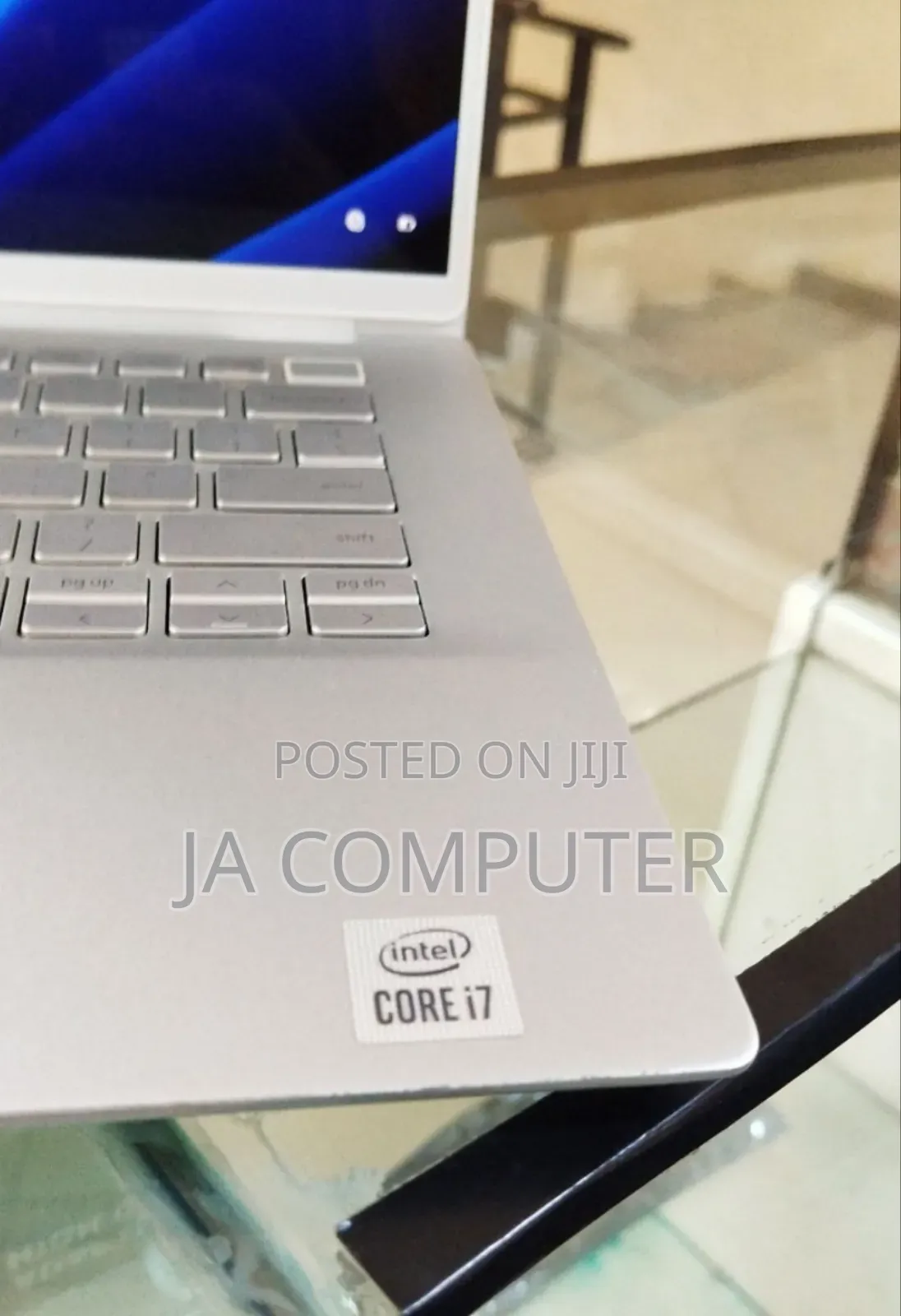 New Laptop Dell Inspiron 15 8GB Intel Core I7 SSD 512GB