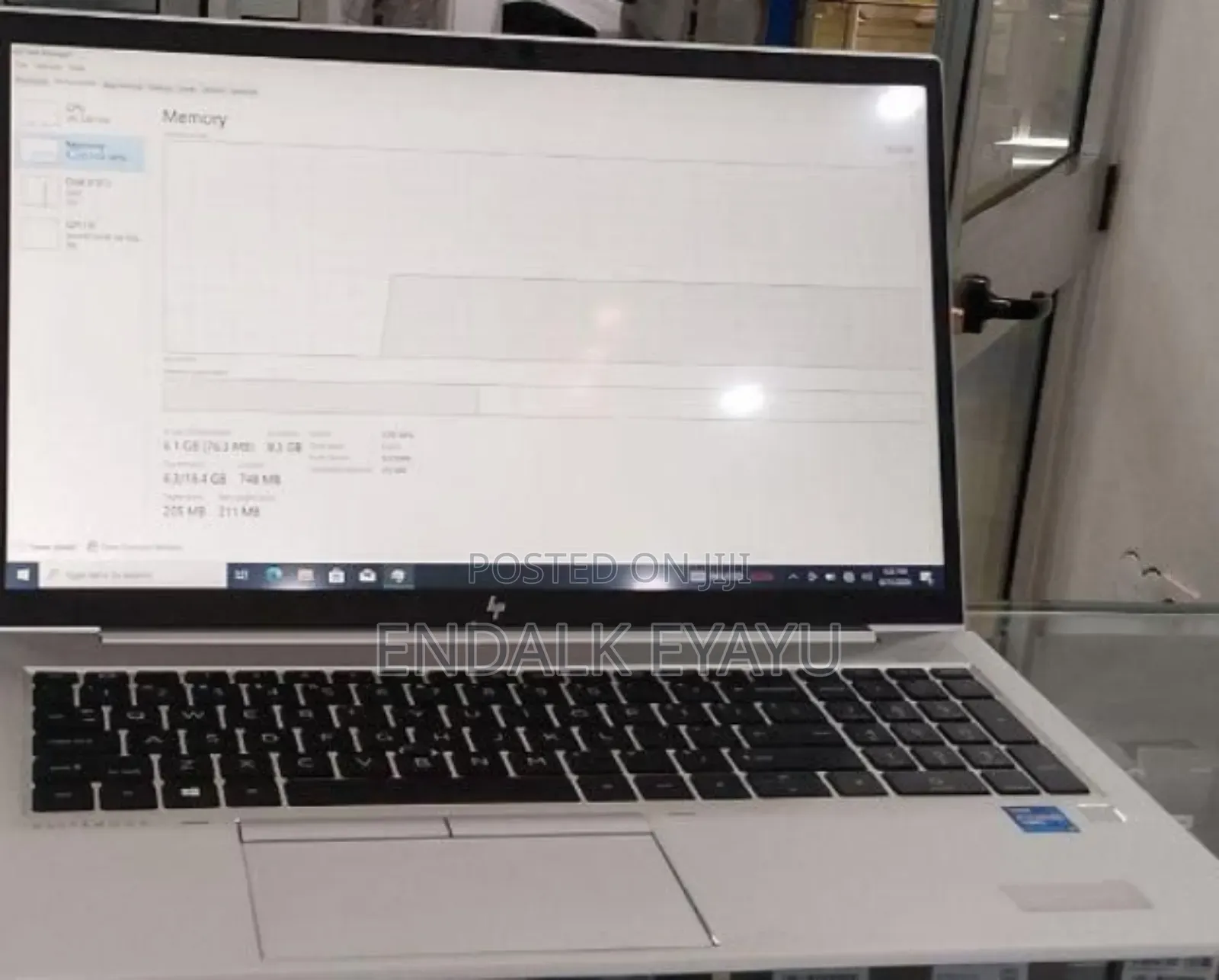 New Laptop HP EliteBook 850 G8 16GB Intel Core I7 SSD 512GB