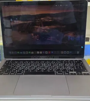 New Laptop Apple MacBook Pro 2020 M1 8GB Apple M1 SSD 256GB