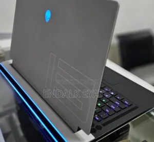 New Laptop Alienware M15 R3 32GB Intel Core I7 SSD 1T