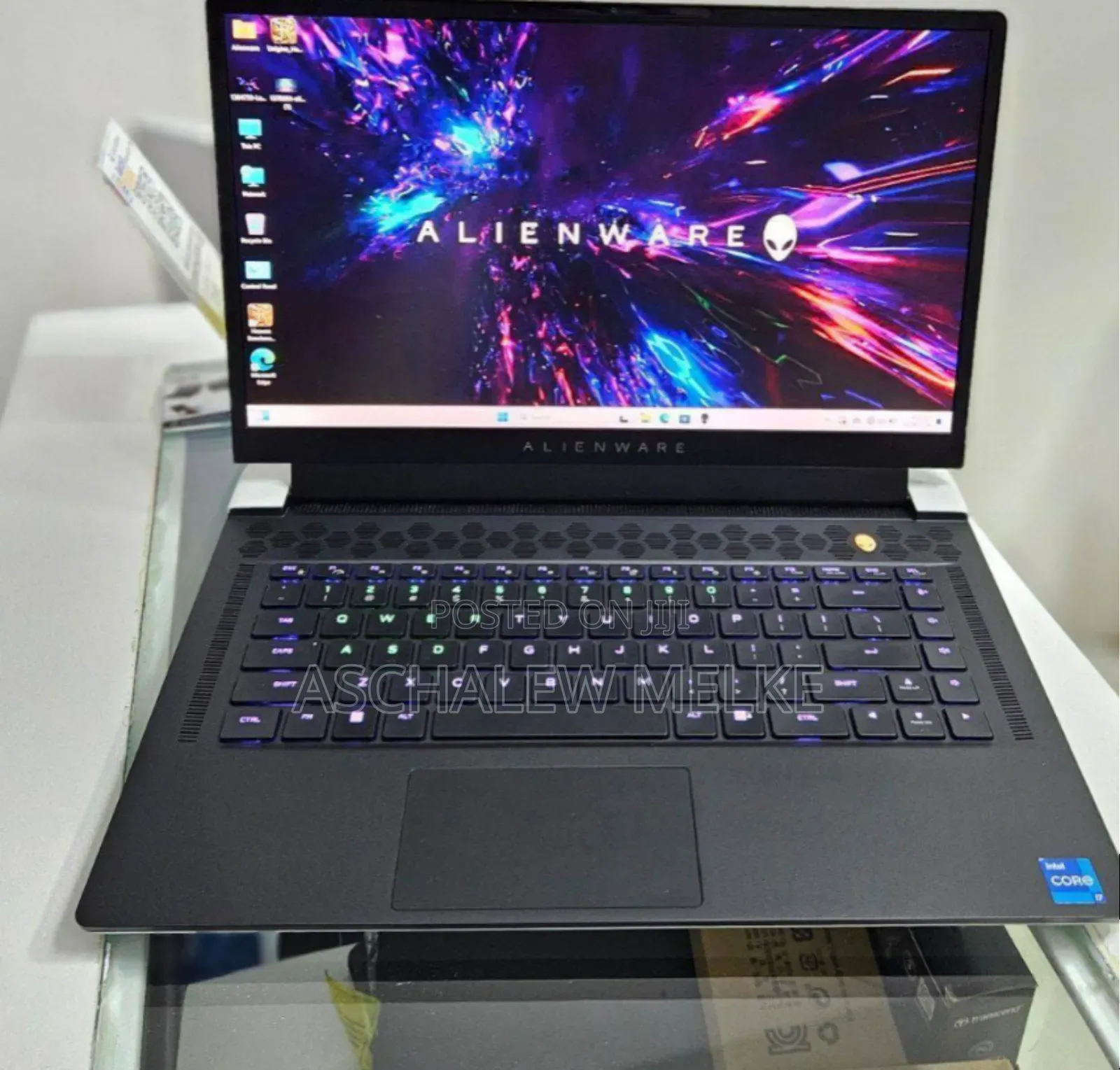 New Laptop Alienware M17x R2 32GB Intel Core I7 SSD 1T