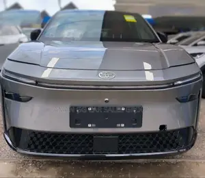 Photo - Toyota bZ3 2025 Gray