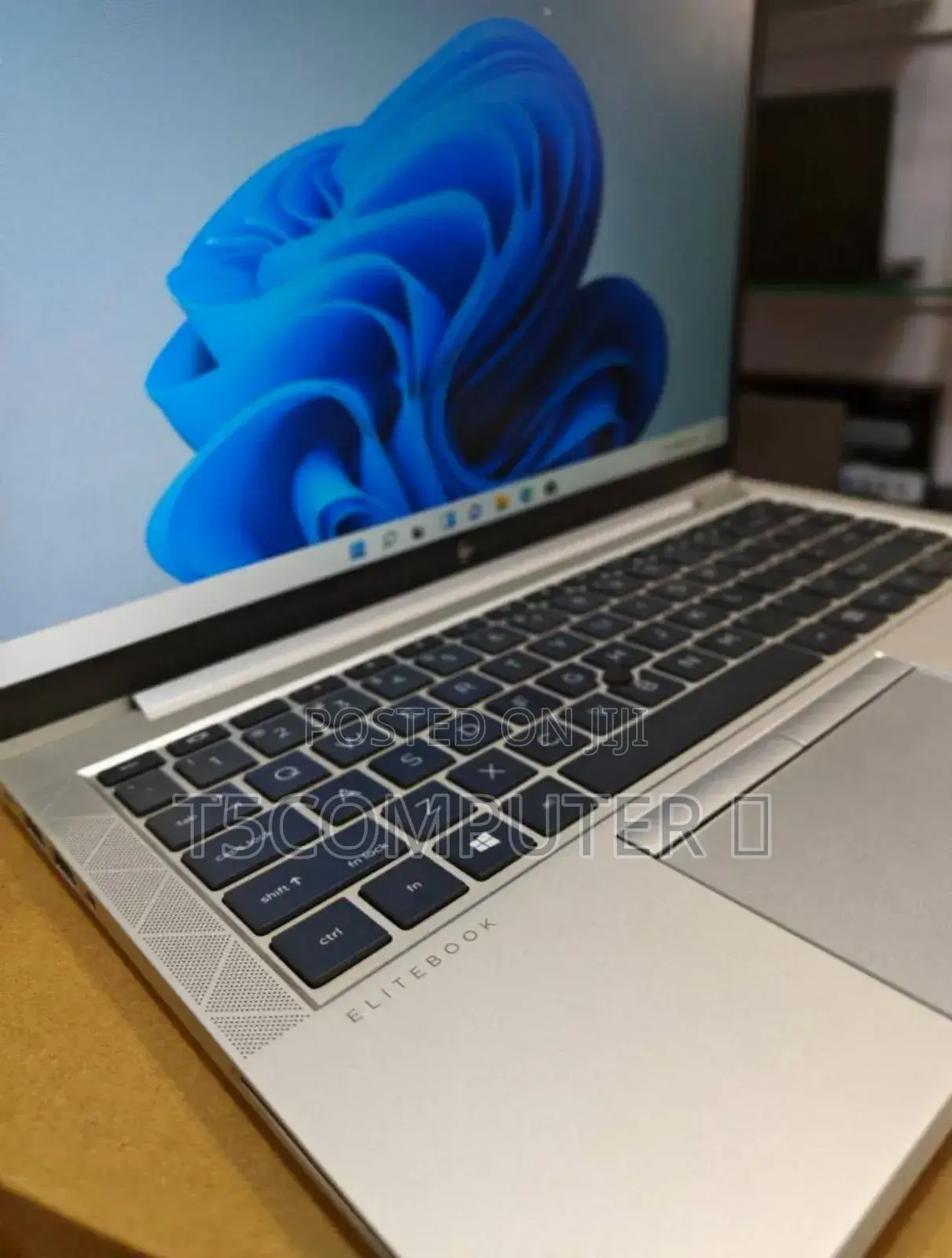 New Laptop HP 16GB AMD Ryzen 7 SSD 512GB