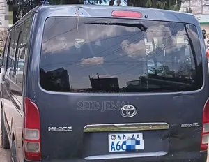 Toyota HiAce 2007 Black