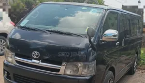 Toyota HiAce 2007 Black