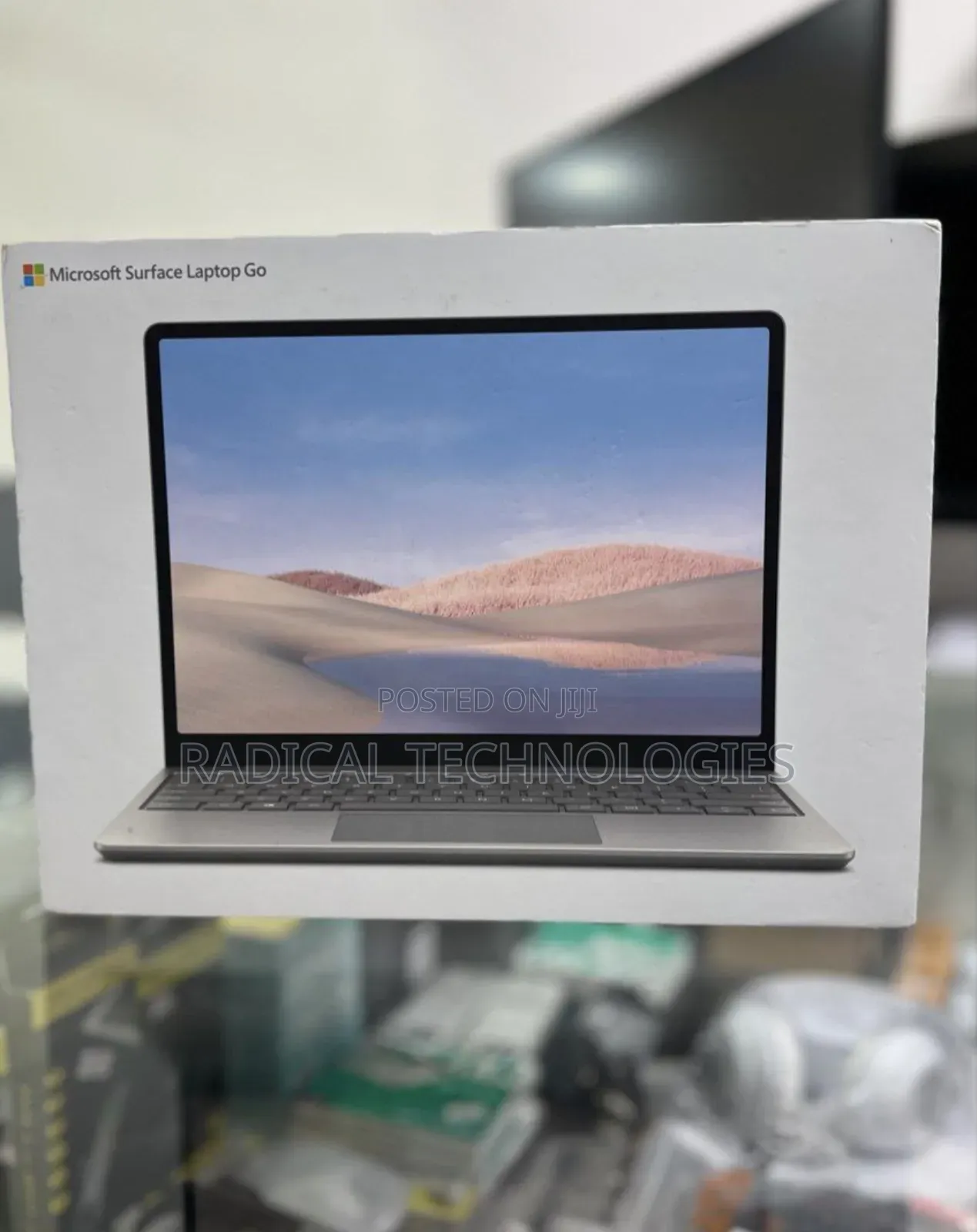 New Laptop Microsoft Surface Go 8GB Intel Core I5 SSD 128GB