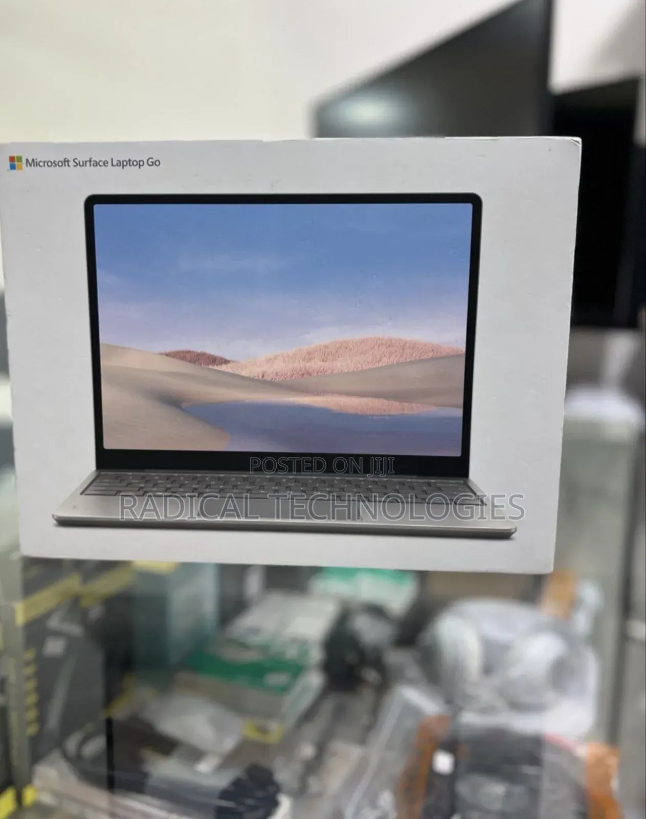 New Laptop Microsoft Surface Go 8GB Intel Core I5 SSD 128GB