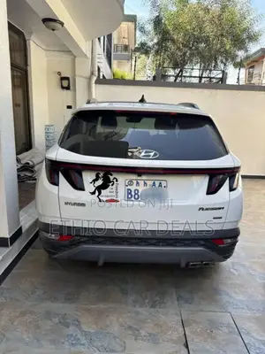 Hyundai Tucson 2021 White