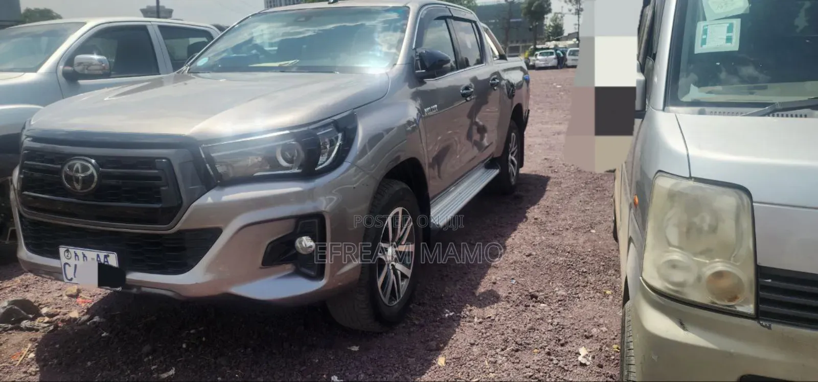 Toyota Hilux 2020 Blue
