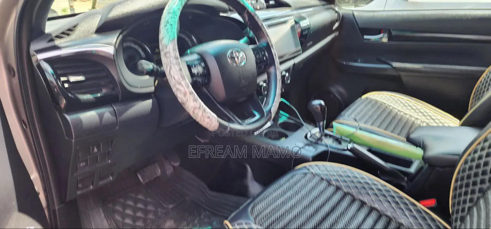 Toyota Hilux 2020 Blue