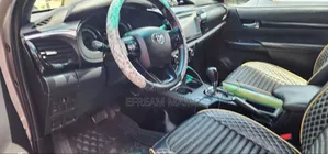 Toyota Hilux 2020 Blue