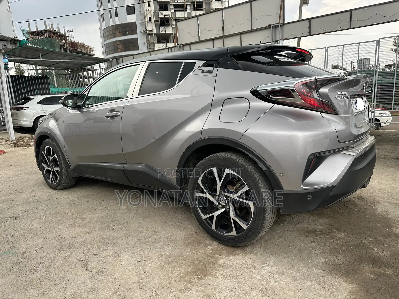 Toyota C-HR 2017 Silver