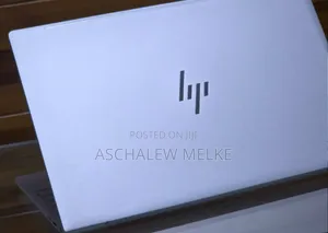 New Laptop HP Envy 14 8GB Intel Core I7 SSD 256GB