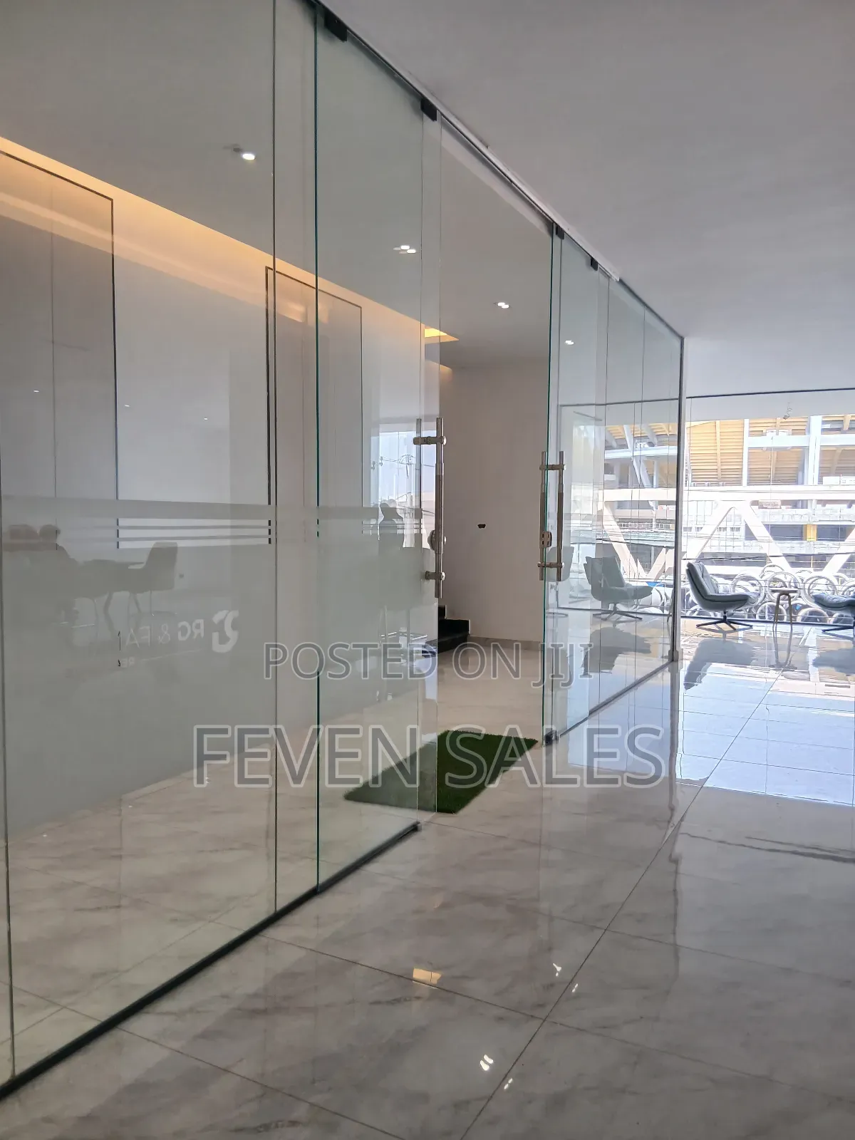 የንግድ ሱቅ በመሀል ቦሌ 100%ለከፈለ40%ቅናሽ ለ10ሱቆች ወይም ቤቶች ብቻ