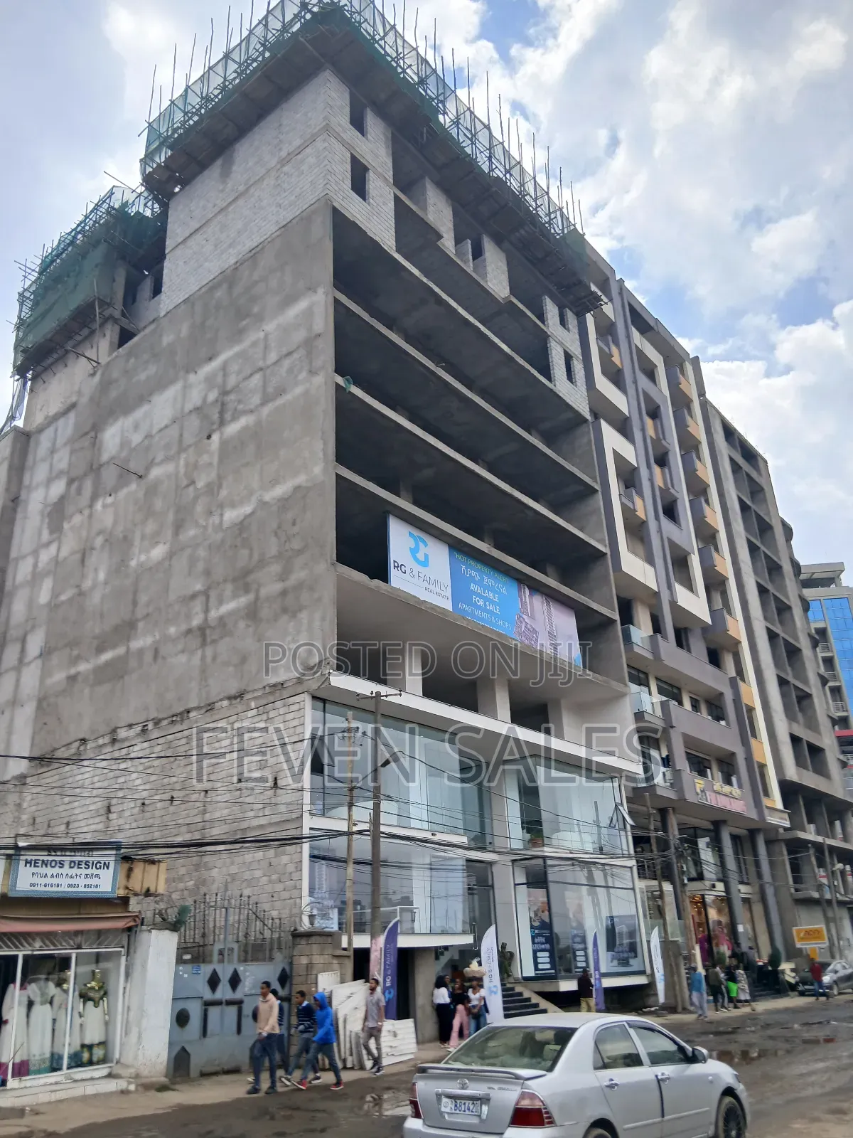 የንግድ ሱቅ በመሀል ቦሌ 100%ለከፈለ40%ቅናሽ ለ10ሱቆች ወይም ቤቶች ብቻ