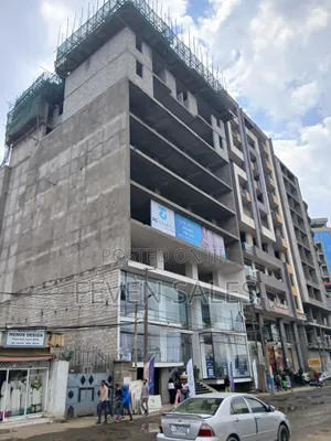 የንግድ ሱቅ በመሀል ቦሌ 100%ለከፈለ40%ቅናሽ ለ10ሱቆች ወይም ቤቶች ብቻ