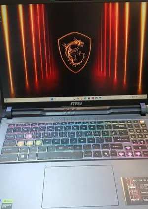 New Laptop MSI Vector 17 HX AI A2XWJG 16GB Intel Core Ultra 7 SSD 1T