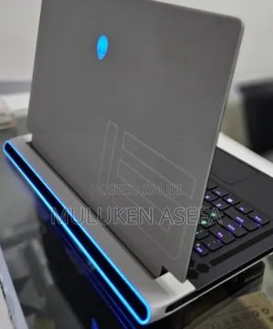 New Laptop Alienware Area-51m 16GB Intel Core I7 SSD 1T