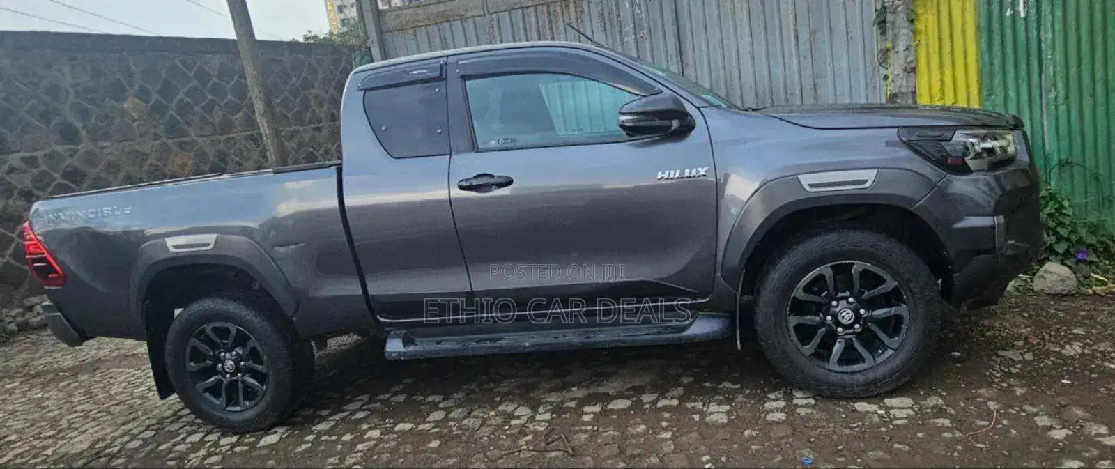 Toyota Hilux 2021 Gray