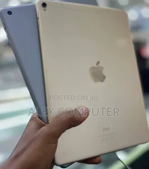 New Apple iPad 10.2 (2020) 128 GB Gray