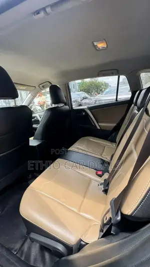 Toyota RAV4 2015 Brown