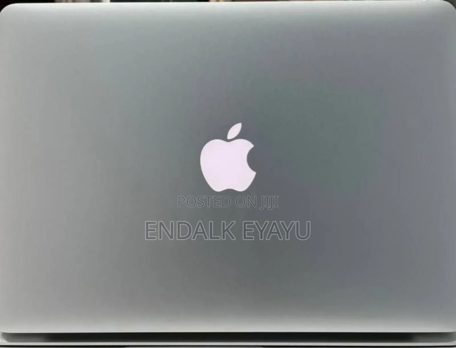 New Laptop Apple MacBook Air 2017 8GB Intel Core I7 SSD 256GB