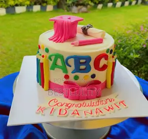 Graduation Cake Fresh and Tasty