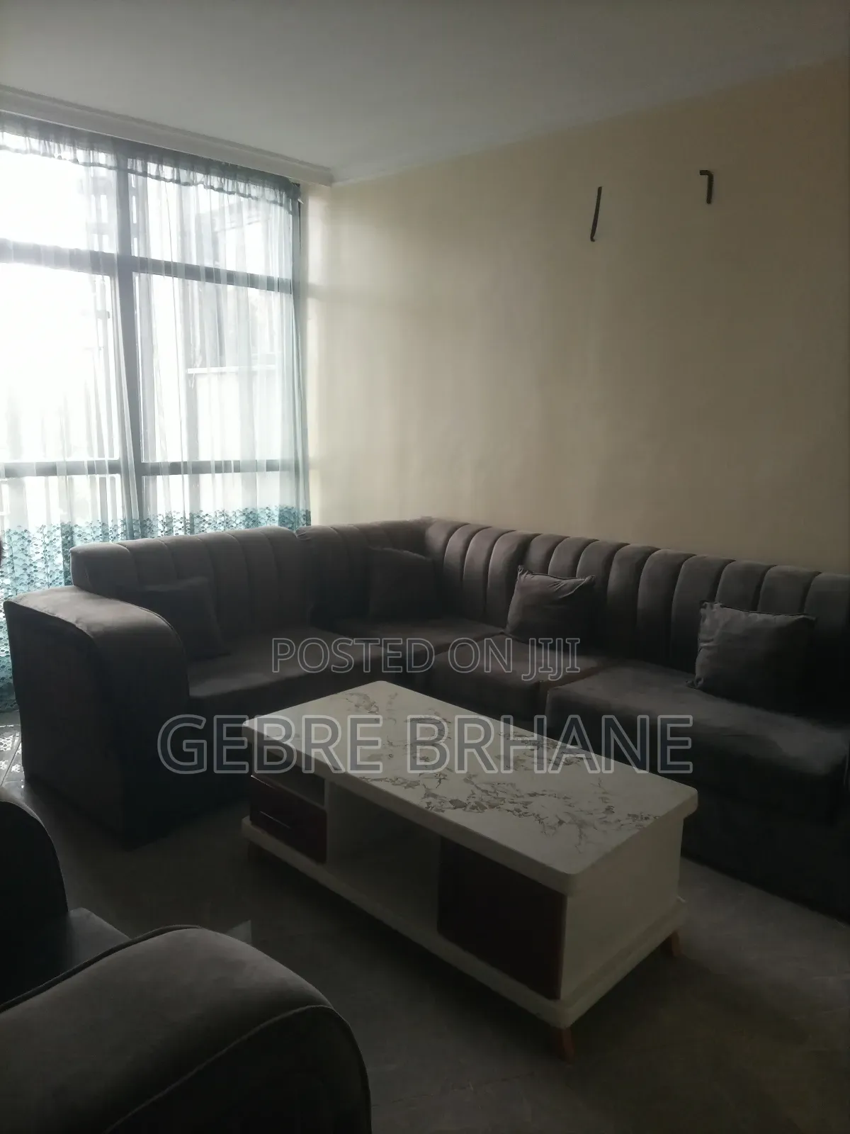 Furnished 5bdrm Apartment in Apartment, Yeka for rent