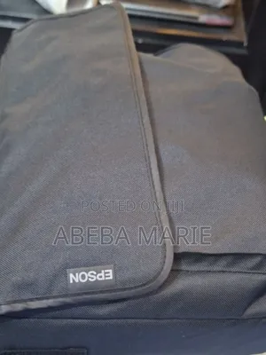 Brand New Epson Projector With Bag , Remote Model