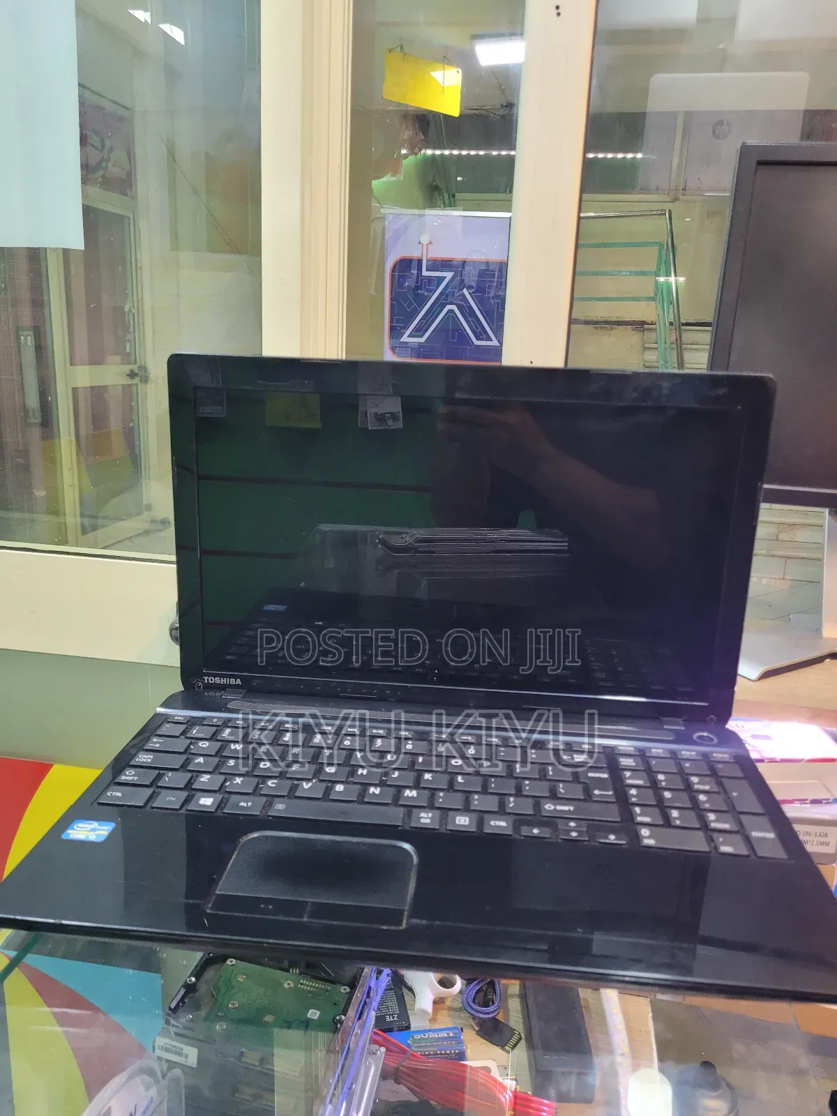 Laptop Toshiba C50 4GB Intel Core I3 HDD 500GB