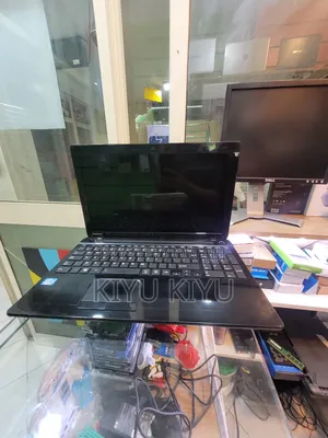 Laptop Toshiba C50 4GB Intel Core I3 HDD 500GB